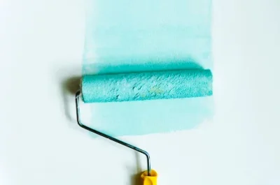 Peinture intérieure à Nans-les-Pins — murs, plafonds et boiseries